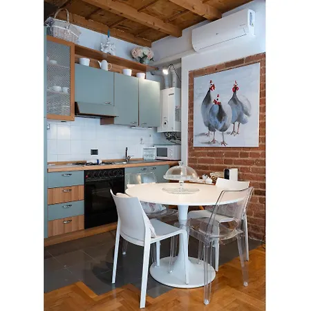 Italian Experience-dafne Pavia